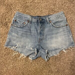Levi Jean Shorts